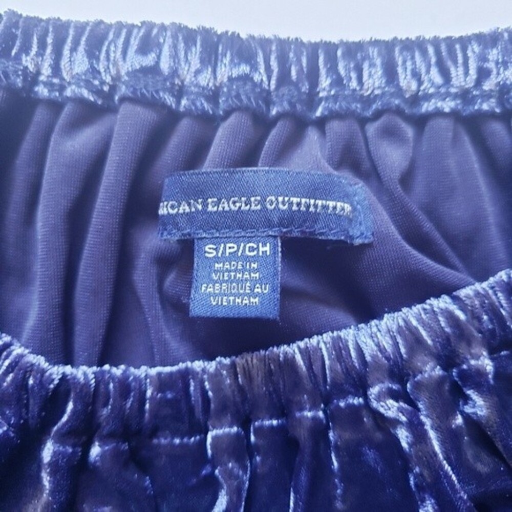 AEO Navy Blue Velvet Off the Shoulder Top - S|P - Picture 10 of 16